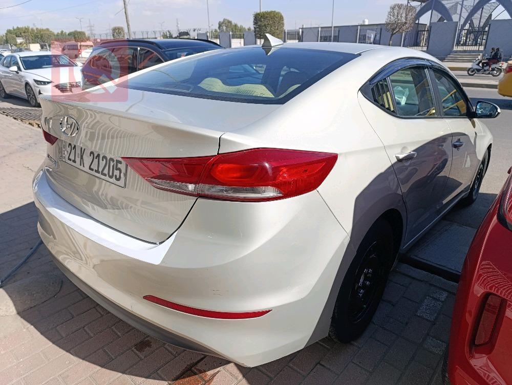 هيونداي النترا